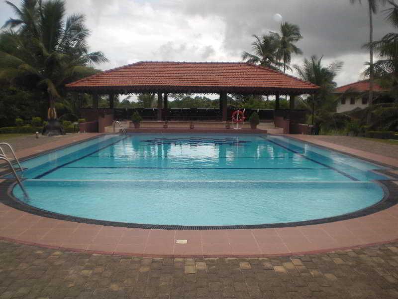 Hotel Yapahuwa Paradise Exterior photo